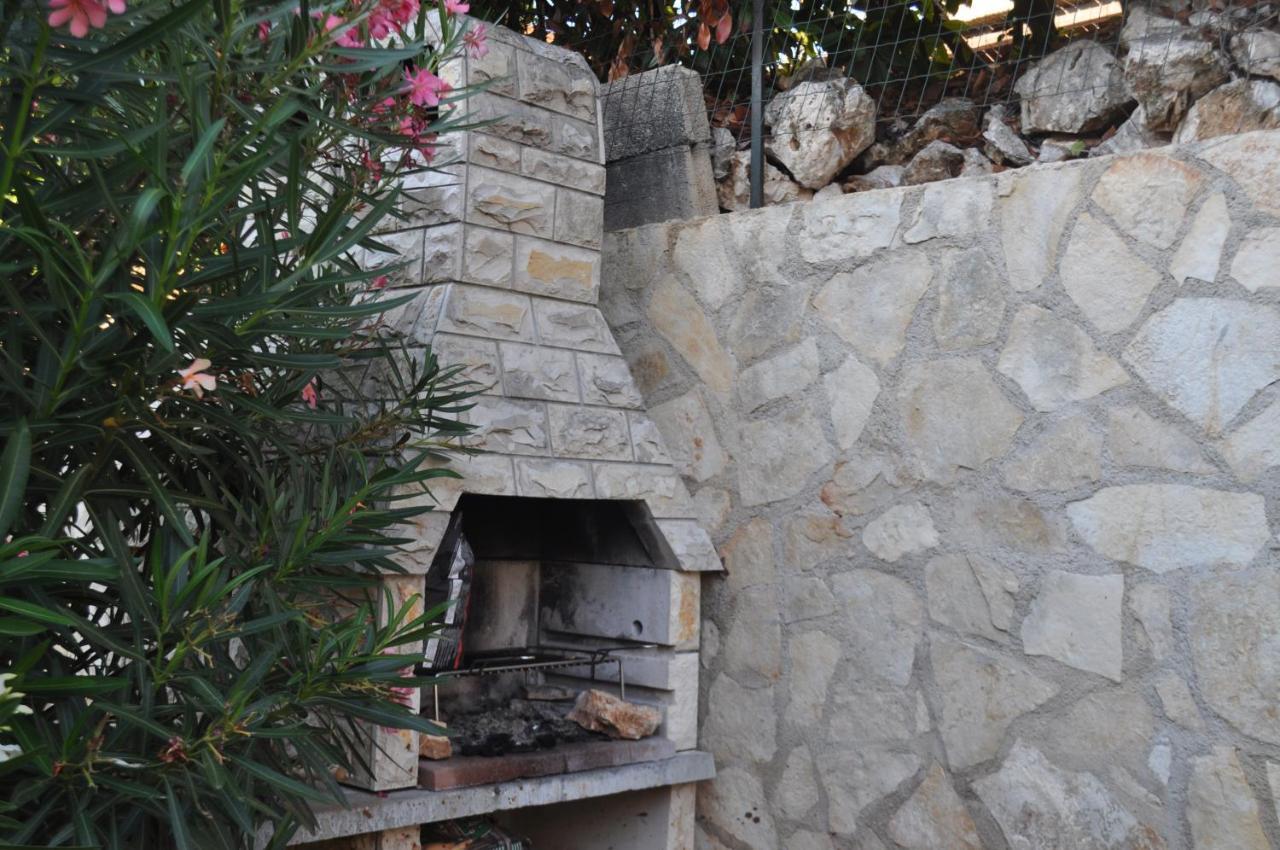 Kamenjak Volme, Cousy House With Pool بنجول المظهر الخارجي الصورة